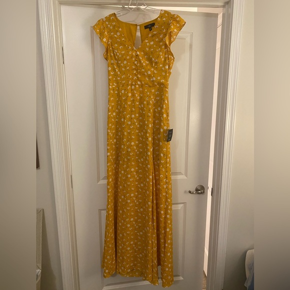 Lulus Yellow Floral Maxi Dress - Picture 1 of 6